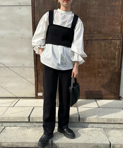 select MOCA by son（セレクトモカバイソン）の「バックスリット