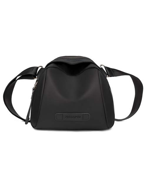 gossip!ロサンゼルス(ゴシップロサンゼルス)の「オーバーサイズ超軽量ナイロンショルダーバッグ(ショルダーバッグ・レディース・ブラック/グリーン/ピンク・FREE)」の12枚目の写真