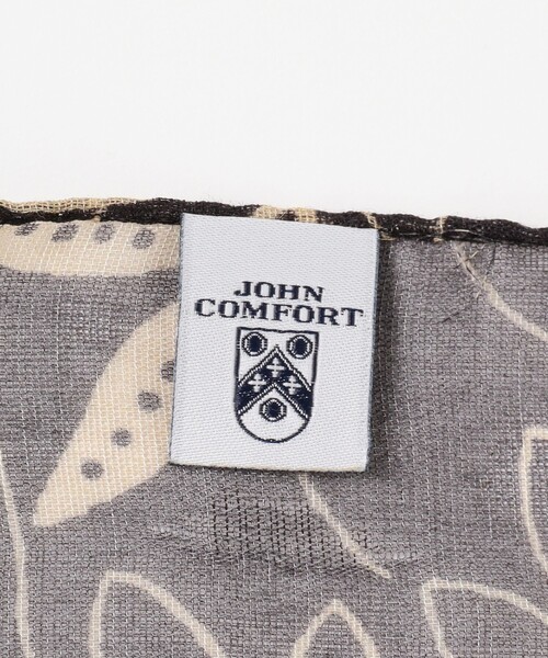 BEAMS F（ビームスエフ）の「JOHN COMFORT / フラワー柄 プリント チーフ（ハンカチ/ハンドタオル・メンズ・ブラック/ブラウン/グリーン・ONE SIZE）」の5枚目の写真