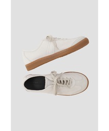 MHL.（エムエイチエル）の「ARMY TRAINER（スニーカー・レディース）」