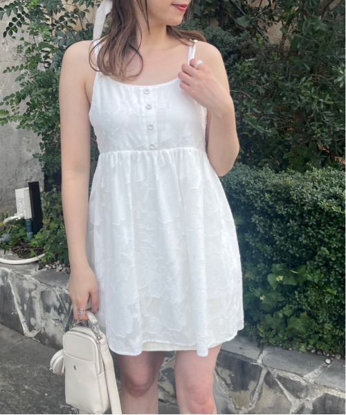 OLIVE des OLIVE（オリーブデオリーブ）の「バックストラップキャミチュニック　1031040210（チュニック・レディース・ミント/サックスブルー/オフホワイト/ブルー・FREE）」の10枚目の写真