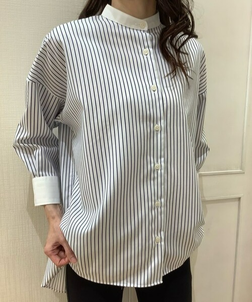 TOKYO SHIRTS（トウキョウシャツ）の「形態安定ノーアイロン スタンドカラー 七分袖ビジネスワイシャツ（ビジネスシャツ・レディース・ブルー・FREE）」の8枚目の写真