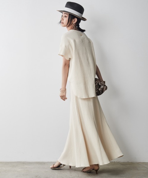 CHIC STYLE（シックスタイル）の「＜大きいサイズ＞綿100％ワッフルフレンチスリーブカットソープルオーバー シックスタイル（Tシャツ/カットソー・レディース・ネイビー/スミクロ/アイボリー・L/LL/3L/4L/5L）」の8枚目の写真