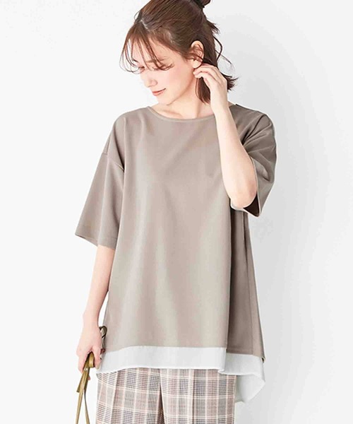 Viola e Viola(ヴィオラエヴィオラ)の「レイヤード風Tシャツブラウス(Tシャツ/カットソー・レディース・ピンク/ダークネイビー/ミント/グレイッシュブルー/サンドグレー/グリーン・LARGE/MEDIUM/X-LARGE/XX-LARGE)」の2枚目の写真