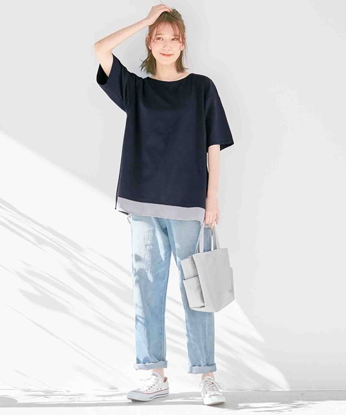 Viola e Viola(ヴィオラエヴィオラ)の「レイヤード風Tシャツブラウス(Tシャツ/カットソー・レディース・ピンク/ダークネイビー/ミント/グレイッシュブルー/サンドグレー/グリーン・LARGE/MEDIUM/X-LARGE/XX-LARGE)」の11枚目の写真