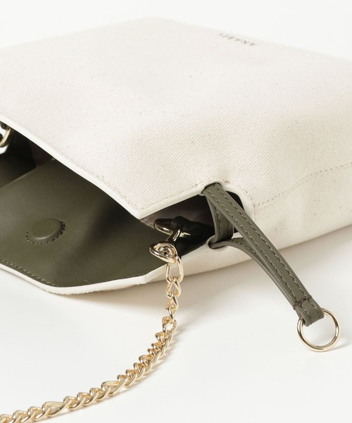 URBAN RESEARCH（アーバンリサーチ）の「ANABEL PURSE shoulder（ショルダーバッグ・レディース・シルバー/ナチュラル/ブラック・-）」の12枚目の写真