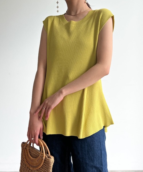 Chez toi（シェトワ）の「ペプラムフレンチスリーブプルオーバー（ニット/セーター・レディース・イエロー/アイボリー/グリーン/ブラック・FREE）」の10枚目の写真