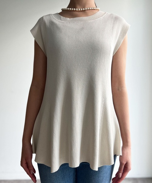 Chez toi（シェトワ）の「ペプラムフレンチスリーブプルオーバー（ニット/セーター・レディース・イエロー/アイボリー/グリーン/ブラック・FREE）」の11枚目の写真