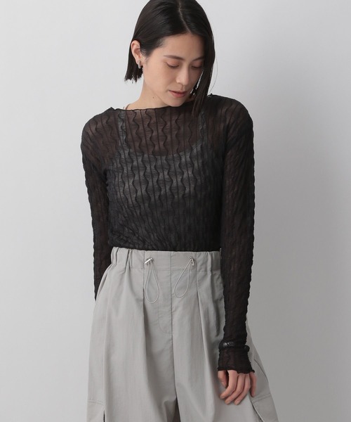 LOWRYS FARM（ローリーズファーム）の「ヘンケイシアークルーロングスリーブ　905188（Tシャツ/カットソー・レディース・ブラック/オフホワイト/イエロー/パープル・FREE）」の19枚目の写真