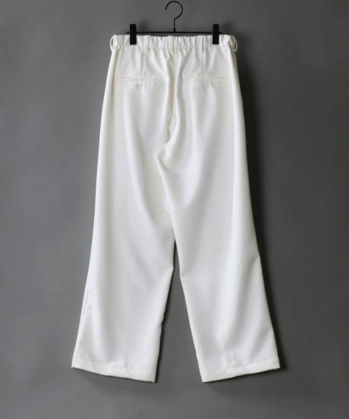 SITRY（シトリー）の「loose tapered tuck wide Pants/ルーズ テーパード タック ワイドパンツ（スラックス・メンズ・ブラック/オフホワイト・M/L）」の6枚目の写真