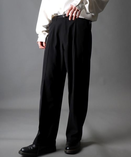 SITRY（シトリー）の「loose tapered tuck wide Pants/ルーズ テーパード タック ワイドパンツ（スラックス・メンズ・ブラック/オフホワイト・M/L）」の14枚目の写真