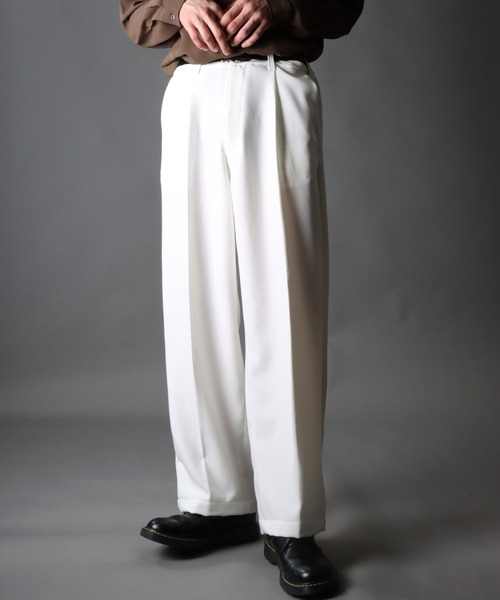 SITRY（シトリー）の「loose tapered tuck wide Pants/ルーズ テーパード タック ワイドパンツ（スラックス・メンズ・ブラック/オフホワイト・M/L）」の15枚目の写真