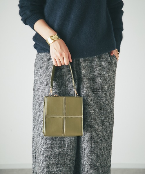 cache cache（カシュ カシュ）の「cache cache/クロスはぎ2WAYショルダー（ハンドバッグ・レディース・ブラック/カーキ/ベージュ・FREE）」の6枚目の写真