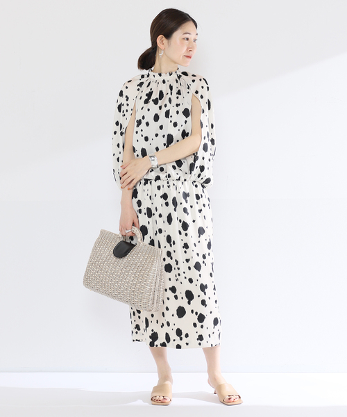 ヴェルメイユパーイエナ　ドットギャザーティアードワンピース　水玉　カーキ ヴェルメイユパーイエナ ドットギャザーティアードワンピース