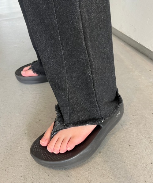 nemne store（ネンネストア）の「【 カット / ノーマル 2パターン展開 】ワイドバギーデニムパンツ（デニムパンツ・レディース・ブルー/ブラック/ブルー系その他/ブラック系その他・SMALL/MEDIUM）」の10枚目の写真
