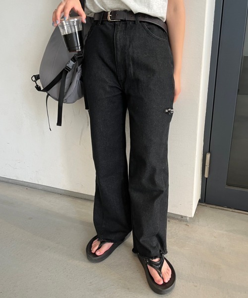 nemne store（ネンネストア）の「【 カット / ノーマル 2パターン展開 】ワイドバギーデニムパンツ（デニムパンツ・レディース・ブルー/ブラック/ブルー系その他/ブラック系その他・SMALL/MEDIUM）」の7枚目の写真