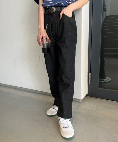 nemne store（ネンネストア）の「【 カット / ノーマル 2パターン展開 】ワイドバギーデニムパンツ（デニムパンツ・レディース・ブルー/ブラック/ブルー系その他/ブラック系その他・SMALL/MEDIUM）」の20枚目の写真
