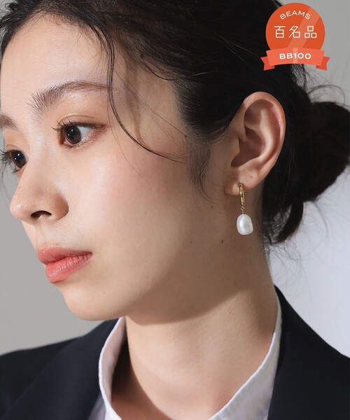 Demi-Luxe BEAMS(デミルクス ビームス)の「MARIHA / 月の夢 フープピアス(ピアス(両耳用)・レディース・ゴールド・ONE SIZE)」の1枚目の写真