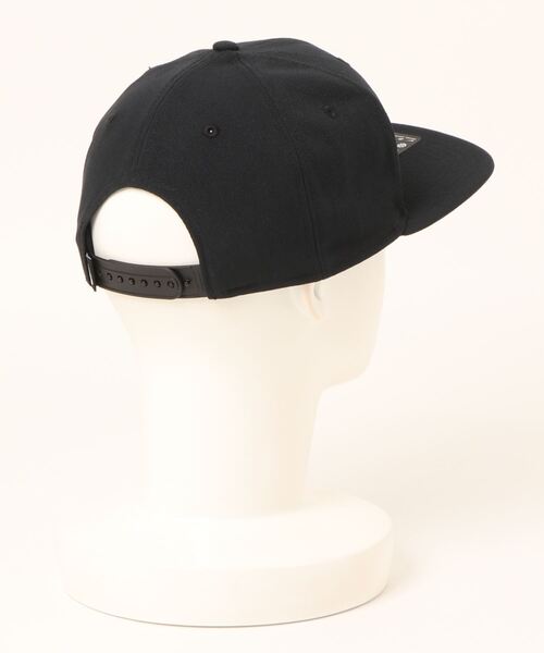 NIKE(ナイキ)の「《NIKEアパレル》DF PRO S FB FUT L キャップ(キャップ・メンズ・ブラック×ホワイト/ホワイト/グレー・S/M/M/L/L/XL)」の4枚目の写真