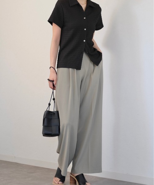 Reurie'(レウリィ)の「イントレチャートショルダーバッグ / intrecciato shoulder bag(ショルダーバッグ・レディース・ブラック/アイボリー・FREE)」の3枚目の写真