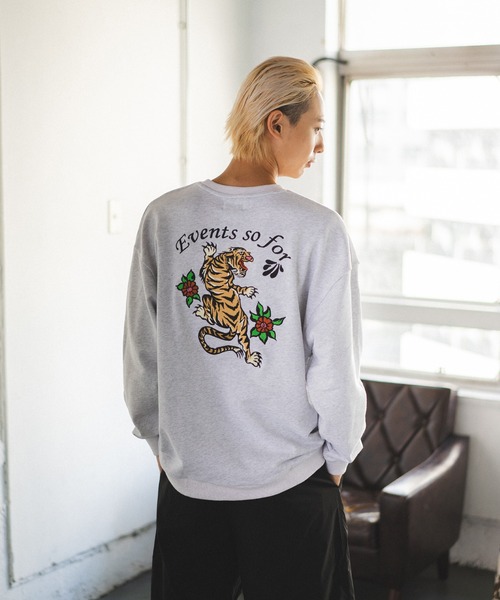 ATELANE T/C裏毛トラ刺繍スウェット（スウェット）｜ATELANE（アテレーン）