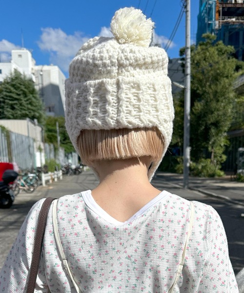 w closet(ダブルクローゼット)の「【Alley】ポンポンニット帽(ニットキャップ/ビーニー・レディース・ブラック/ピンク/アイボリー・FREE)」の7枚目の写真