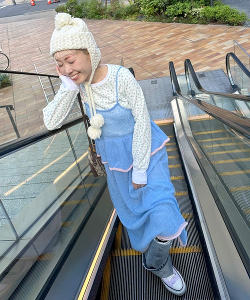 w closet(ダブルクローゼット)の「【Alley】ポンポンニット帽(ニットキャップ/ビーニー・レディース・ブラック/ピンク/アイボリー・FREE)」の8枚目の写真