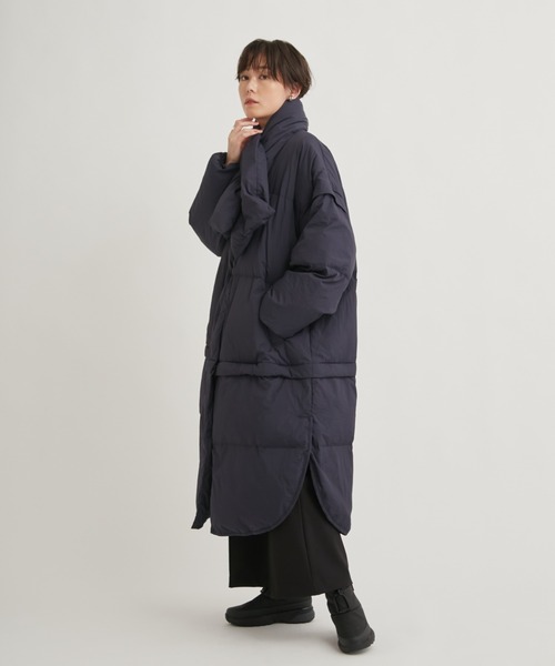 emmi（エミ）の「【emmi atelier】金子綾 ecoマルチウェイダウン（ダウンジャケット/コート・レディース・ネイビー/クリーム/ブラック・1/0）」の9枚目の写真