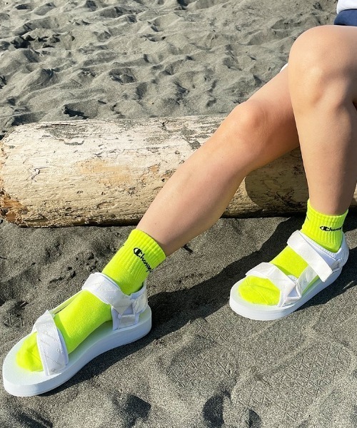 Champion（チャンピオン）の「Champion/チャンピオン ソックス ウィメンズクォーターレングスソックス ノンパイル 3足組  CWSCY201（ソックス/靴下・レディース・レインボー/マルチ/カラフル・S）」の4枚目の写真