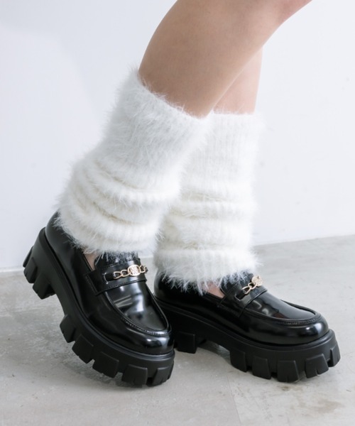 OLIVE des OLIVE(オリーブデオリーブ)の「OLエンブレム付きローファー 1032130120(ローファー・レディース・ブラック系その他/ブラック・MEDIUM/LARGE/SMALL)」の10枚目の写真