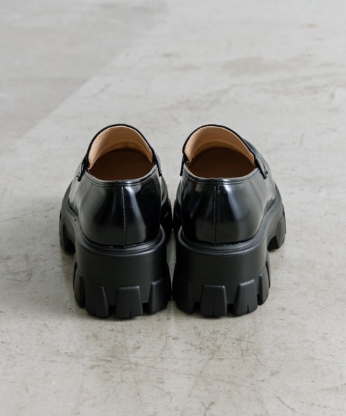 OLIVE des OLIVE(オリーブデオリーブ)の「OLエンブレム付きローファー 1032130120(ローファー・レディース・ブラック系その他/ブラック・MEDIUM/LARGE/SMALL)」の15枚目の写真