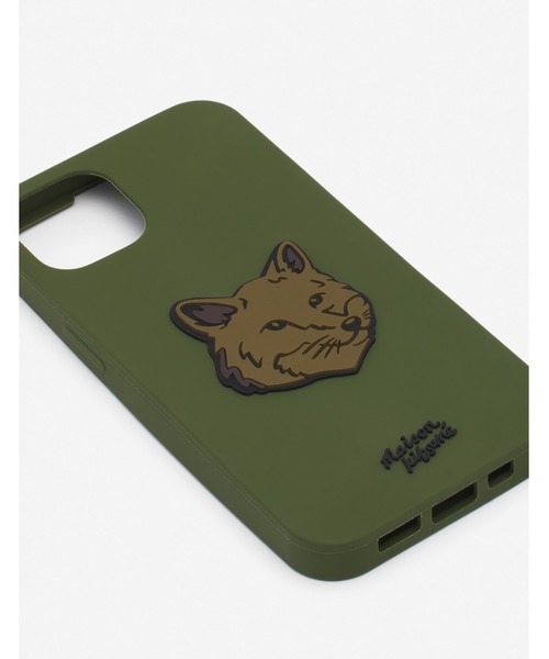 Maison Kitsune(メゾンキツネ)の「FOX HEAD IPHONE CASE(スマホケース/カバー・メンズ・カーキ・iPhone 14)」の3枚目の写真