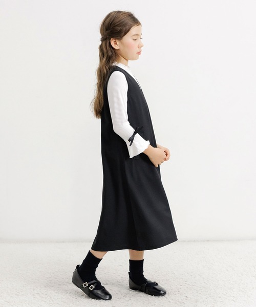 Bee des Bee（ビーデスビー）の「Vネックノースリーブワンピース（ワンピース・キッズ・ブラック/ベージュ・110cm/120cm/130cm/140cm/150cm/100cm）」の10枚目の写真