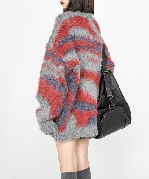 LAC-VERT（ラック・ヴェール）の「カモフラージュ柄 ビッグシャギーニットプルオーバー（ニット/セーター・レディース・グレー/ブラック/カーキ/ブラウン・FREE）」の21枚目の写真