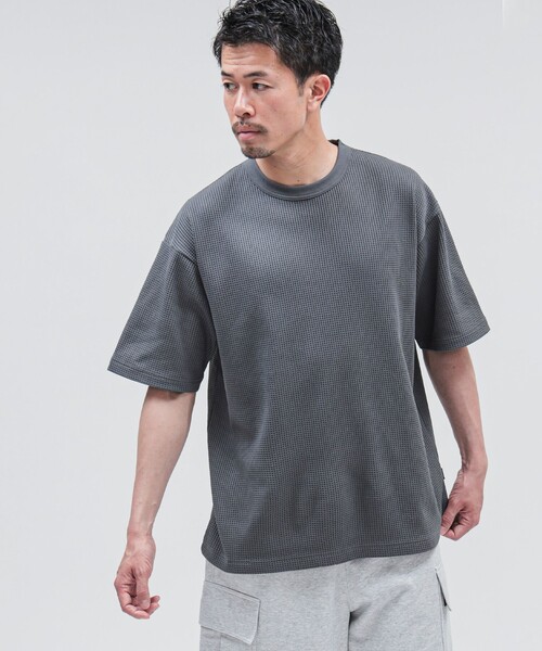 BEAMS（ビームス）の「BEAMS / ワッフル Tシャツ（Tシャツ/カットソー・メンズ・ブラック/チャコールグレー/オリーブ/ホワイト・XL/L/M/S）」の4枚目の写真