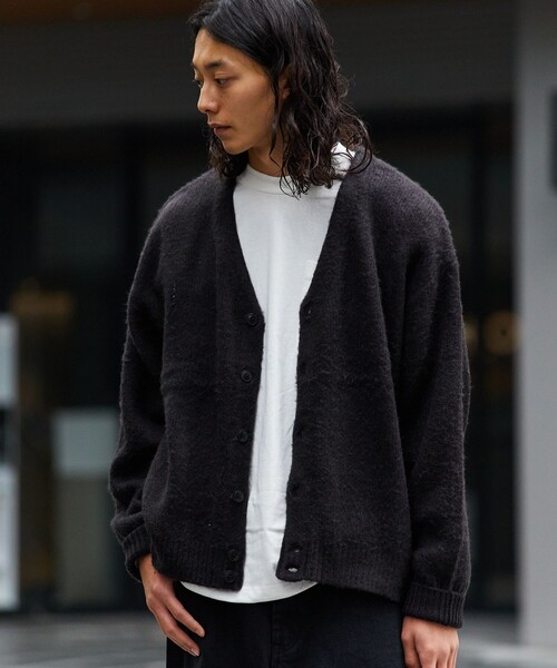 FREAK'S STORE(フリークスストア)の「リラックスフィット シャギーニットカーディガン/アクリルニット(カーディガン/ボレロ・メンズ・ベージュ/ブラウン/サックスブルー/マスタード/ブラック・SMALL/MEDIUM/LARGE)」の2枚目の写真