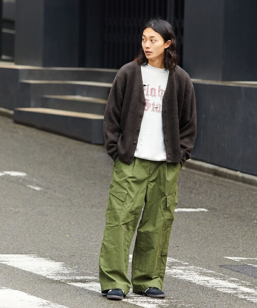 FREAK'S STORE(フリークスストア)の「リラックスフィット シャギーニットカーディガン/アクリルニット(カーディガン/ボレロ・メンズ・ベージュ/ブラウン/サックスブルー/マスタード/ブラック・SMALL/MEDIUM/LARGE)」の15枚目の写真