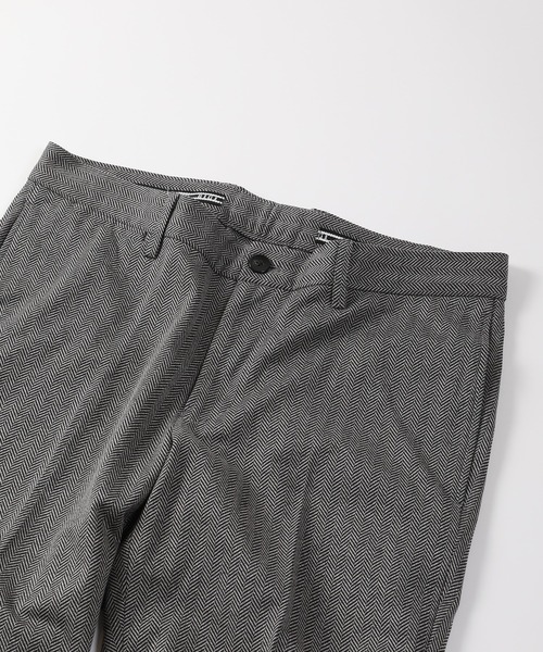 MEN'S BIGI（メンズビギ）の「【ACTIVE TAILOR】ヘリンボーンジャージパンツ（スラックス・メンズ・グレー/ネイビー・01/02/03/04）」の11枚目の写真