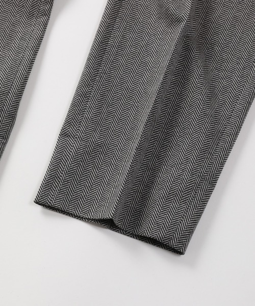 MEN'S BIGI（メンズビギ）の「【ACTIVE TAILOR】ヘリンボーンジャージパンツ（スラックス・メンズ・グレー/ネイビー・01/02/03/04）」の13枚目の写真