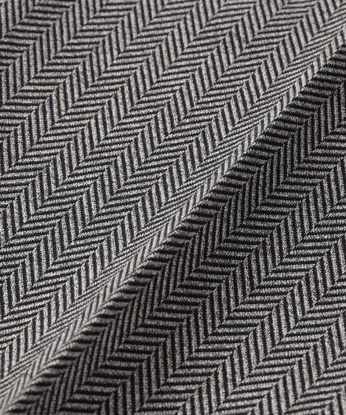 MEN'S BIGI（メンズビギ）の「【ACTIVE TAILOR】ヘリンボーンジャージパンツ（スラックス・メンズ・グレー/ネイビー・01/02/03/04）」の15枚目の写真