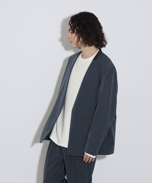 tk.TAKEO KIKUCHI(ティーケータケオキクチ)の「◆360度ストレッチノーカラージャケット(ノーカラージャケット・メンズ・ダークグリーン/ブルー/グレー/ブラック・01/04/03/02)」の4枚目の写真