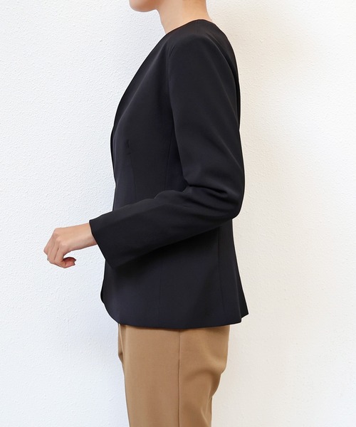 evernavy（エバーネイビー）の「ノーカラージャケット（スーツジャケット・レディース・ダークネイビー・S/M/L）」の22枚目の写真