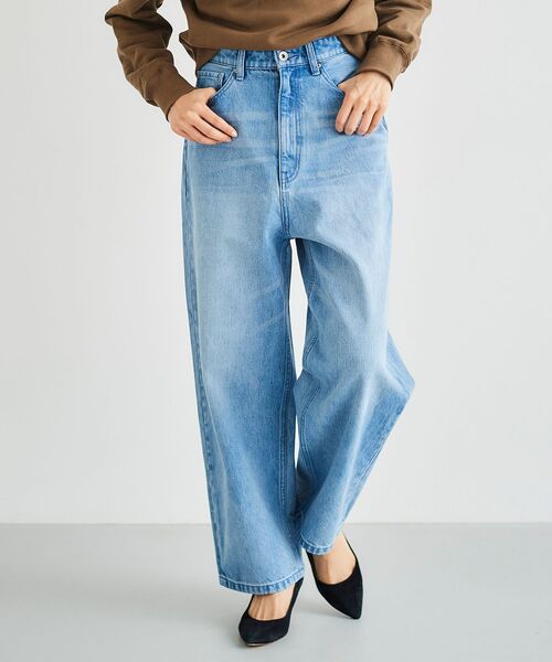 le.coeur blanc（ルクールブラン）の「カーブラインデニムパンツ（デニムパンツ・レディース・ブラック/ブルー/サックスブルー・38/36）」の3枚目の写真