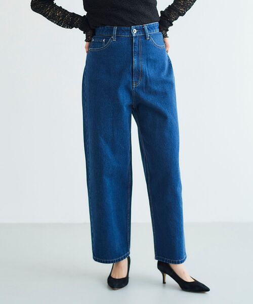 le.coeur blanc（ルクールブラン）の「カーブラインデニムパンツ（デニムパンツ・レディース・ブラック/ブルー/サックスブルー・38/36）」の2枚目の写真