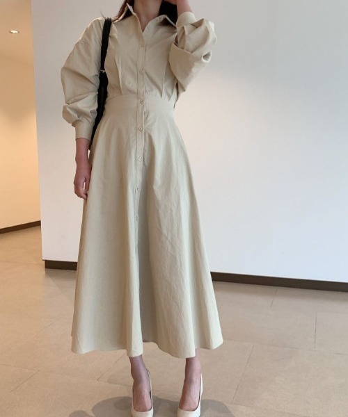 a lot of love（ア ロット オブ ラブ）の「ボリュームスリーブワンピ（シャツワンピース・レディース・ベージュ/ホワイト/ブルー・FREE）」の10枚目の写真