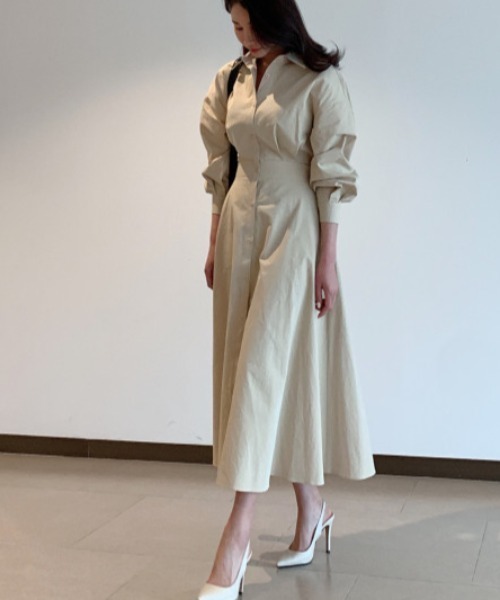 a lot of love（ア ロット オブ ラブ）の「ボリュームスリーブワンピ（シャツワンピース・レディース・ベージュ/ホワイト/ブルー・FREE）」の6枚目の写真