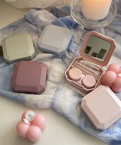 Mayree(メイリー)の「【float】シンプル デザイン BOX型 カラー コンタクトケース/カラコンケース(その他ビューティーグッズ・レディース・ライトグレー/スカイブルー/ベビーピンク/スモークピンク・FREE)」の11枚目の写真