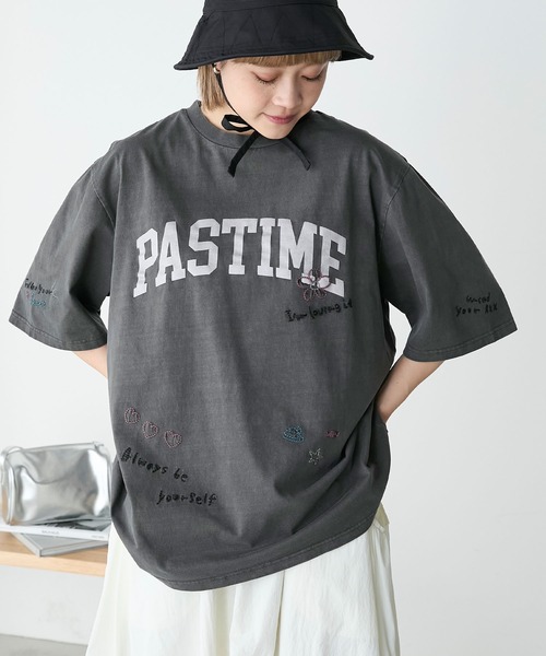 forksy.(フォルクシー)の「【forksy.】落書き刺繍ピグメントビッグTシャツ(Tシャツ/カットソー・レディース・チャコール/ネイビー/アイボリー・FREE)」の3枚目の写真