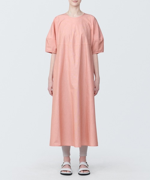 無印良品（ムジルシリョウヒン）の「婦人　涼感　ブロードプルオーバー半袖ワンピース（ワンピース・レディース・オレンジ系5/ブルー系5/ブラック・S/XL/L/M/XS）」の20枚目の写真