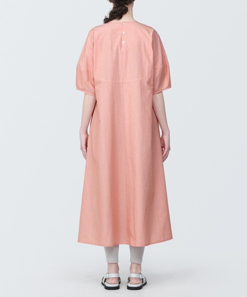 無印良品（ムジルシリョウヒン）の「婦人　涼感　ブロードプルオーバー半袖ワンピース（ワンピース・レディース・オレンジ系5/ブルー系5/ブラック・S/XL/L/M/XS）」の22枚目の写真